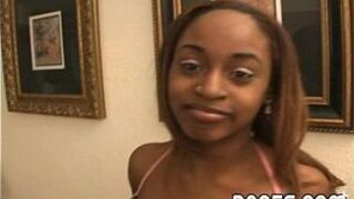 Black bitch tricked into taking a load - porn video