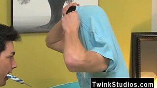 Gay clip of The xxx vignette inbetween Colby London and Skyelr Bleu - porn video