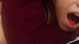 Her boyfriend kept calling so she threw the phone away and cucked him - porn video