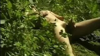 Horny dude cock tugging in the park - porn video